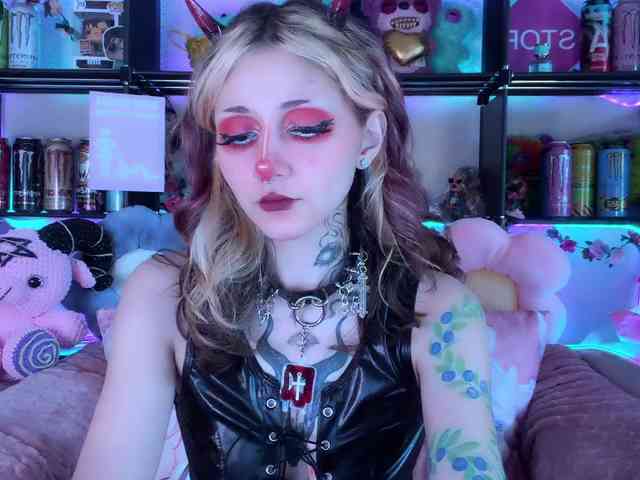 Devil-Baby webcam