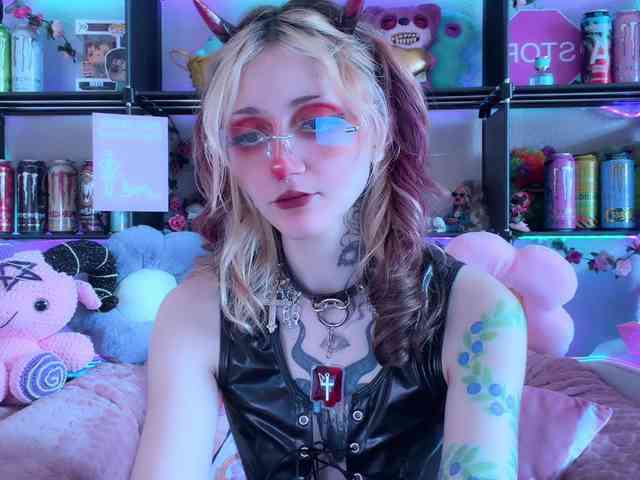 Devil-Baby webcam