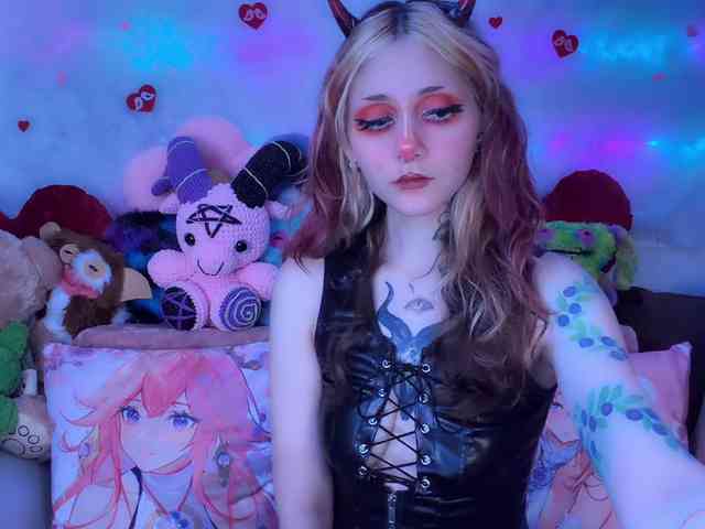 Devil-Baby webcam