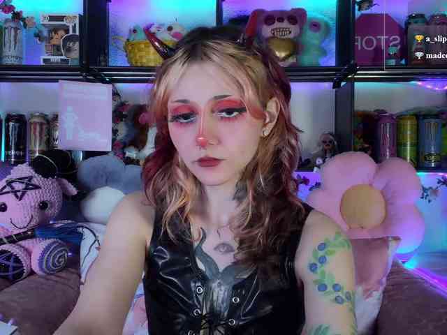 Devil-Baby webcam