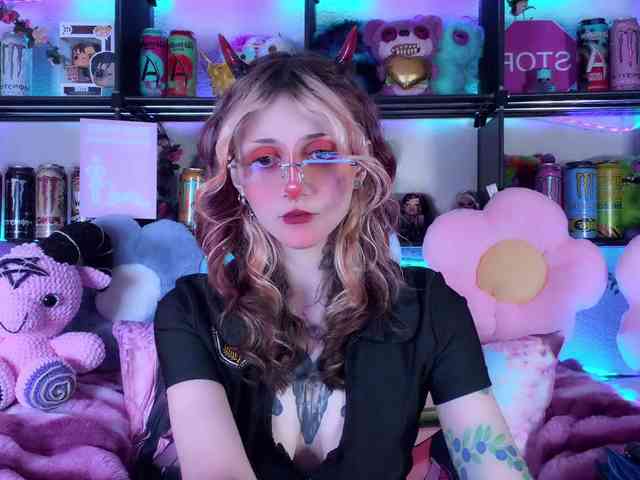 Devil-Baby webcam