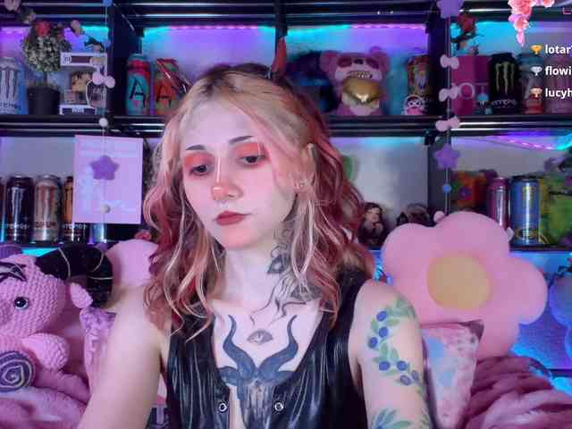 Devil-Baby webcam