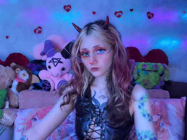 Devil-Baby webcam