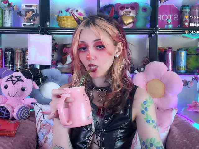 Devil-Baby webcam