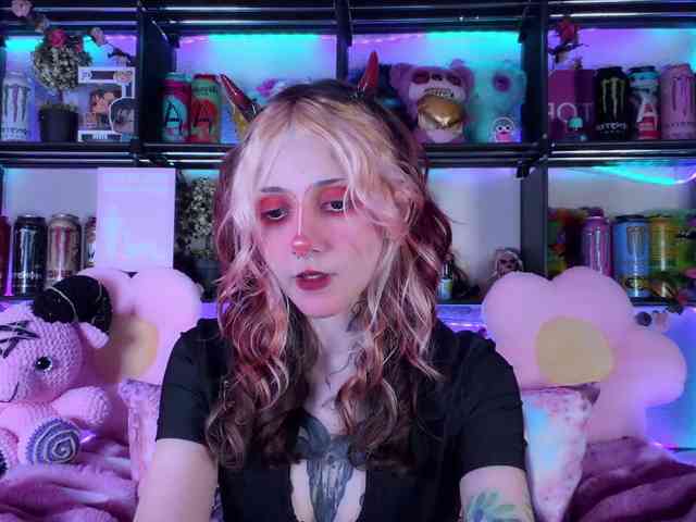 Devil-Baby webcam