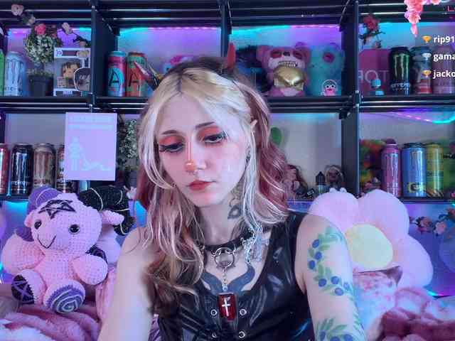 Devil-Baby webcam