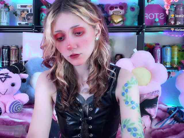 Devil-Baby webcam
