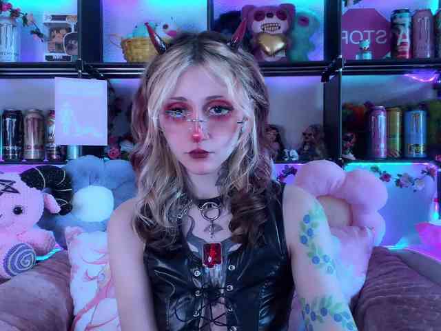 Devil-Baby webcam