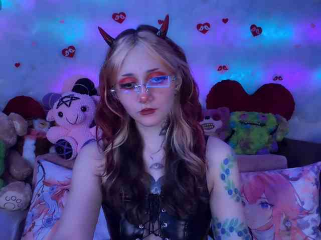 Devil-Baby webcam