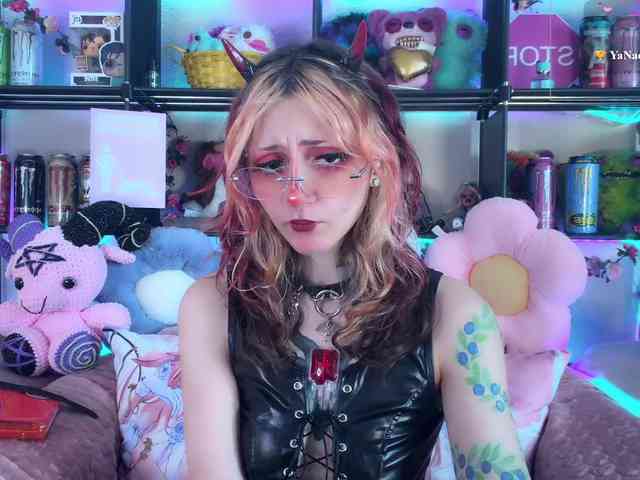 Devil-Baby webcam