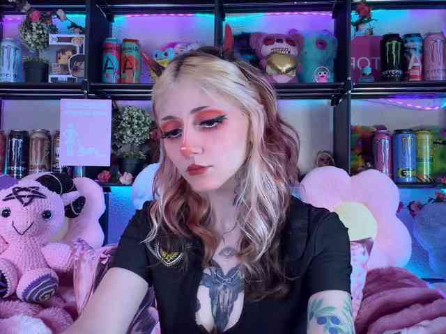 Devil-Baby webcam