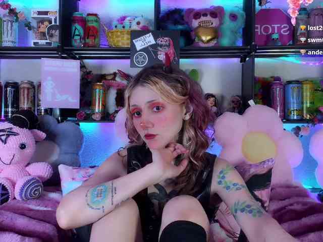 Devil-Baby webcam