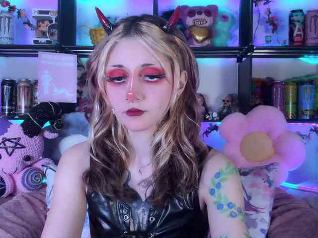 Devil-Baby webcam