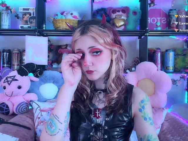 Devil-Baby webcam