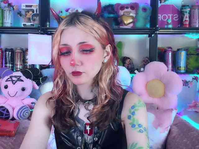 Devil-Baby webcam