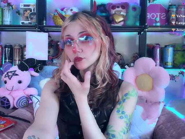 Devil-Baby webcam
