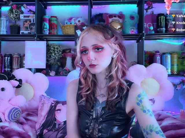 Devil-Baby webcam