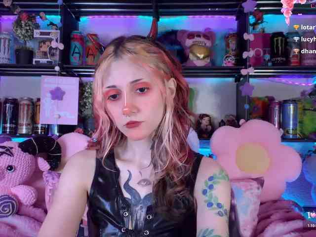 Devil-Baby webcam