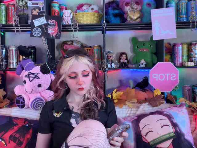 Devil-Baby webcam