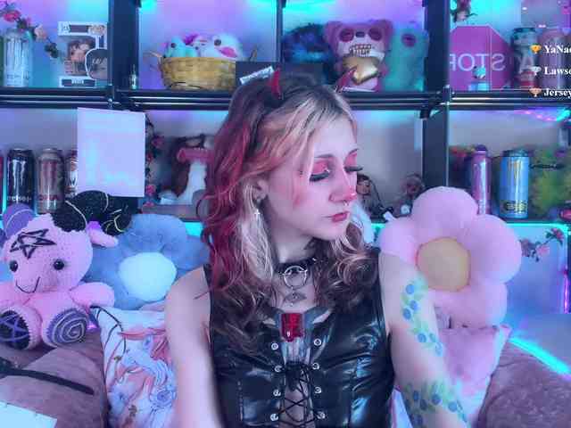 Devil-Baby webcam