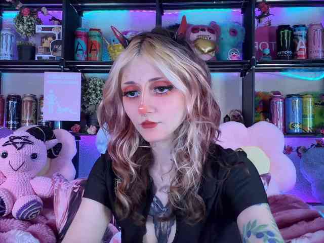 Devil-Baby webcam