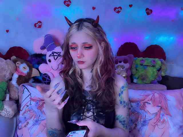 Devil-Baby webcam