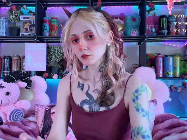 Devil-Baby webcam
