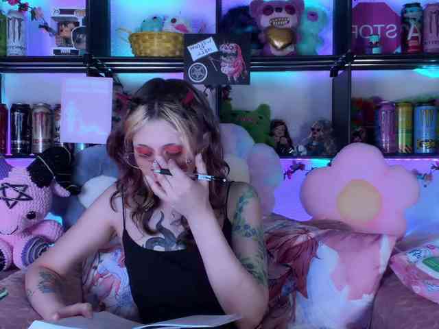 Devil-Baby webcam