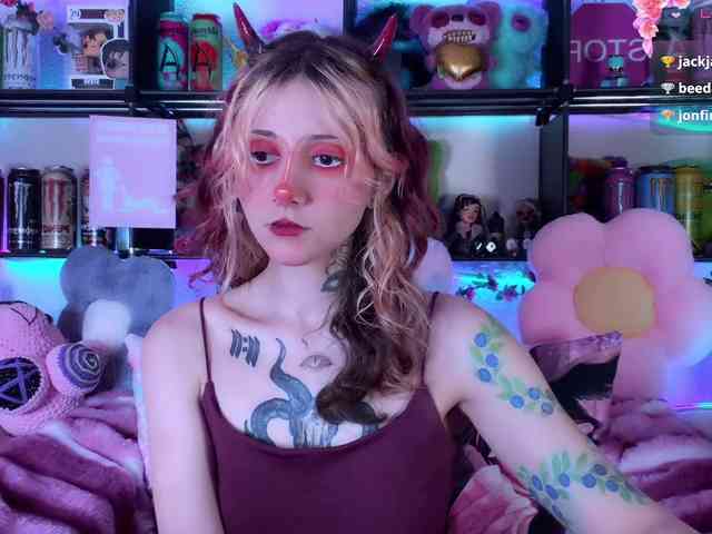 Devil-Baby webcam