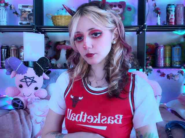 Devil-Baby webcam