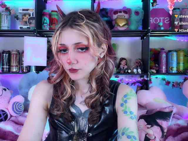 Devil-Baby webcam