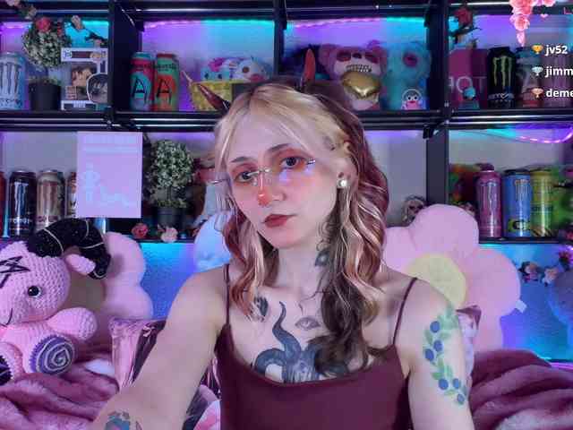 Devil-Baby webcam