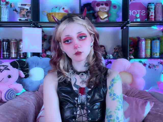 Devil-Baby webcam