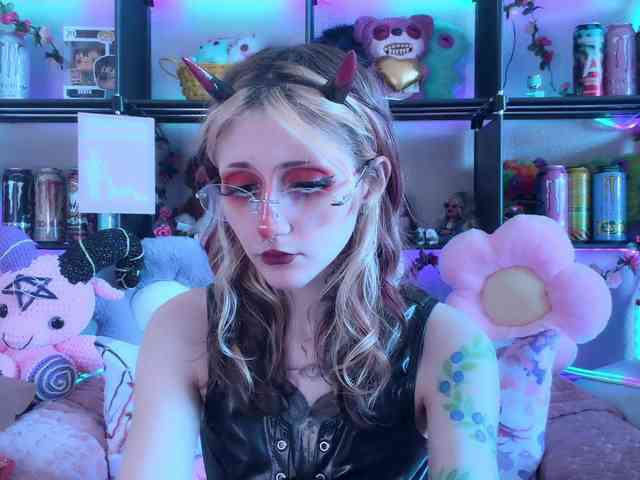 Devil-Baby webcam