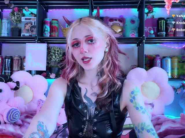 Devil-Baby webcam