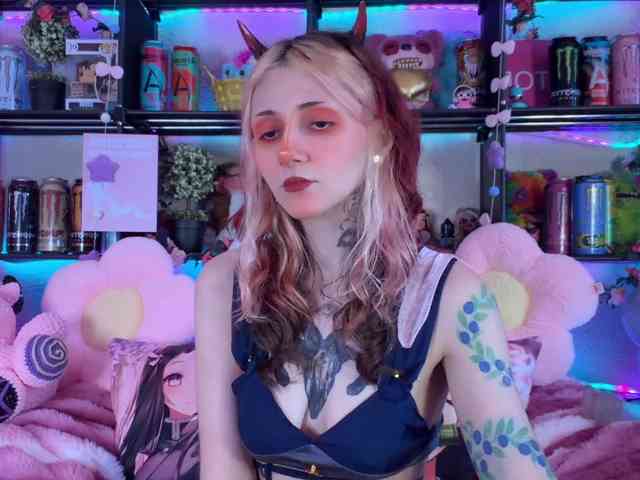 Devil-Baby webcam