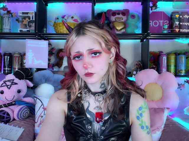 Devil-Baby webcam