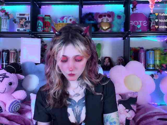 Devil-Baby webcam
