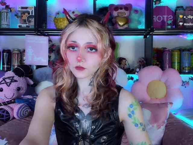 Devil-Baby webcam