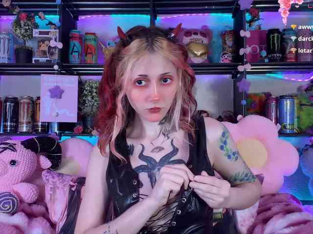Devil-Baby webcam