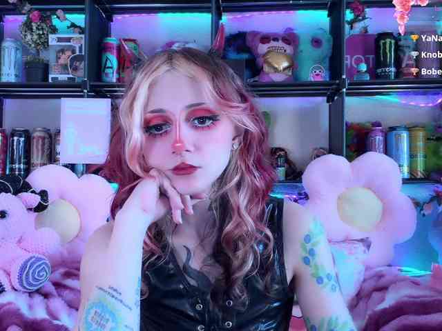 Devil-Baby webcam
