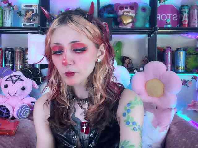 Devil-Baby webcam