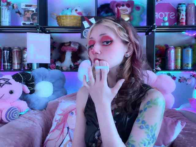 Devil-Baby webcam