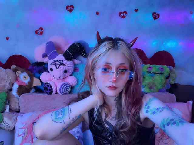 Devil-Baby webcam