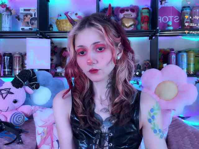 Devil-Baby webcam