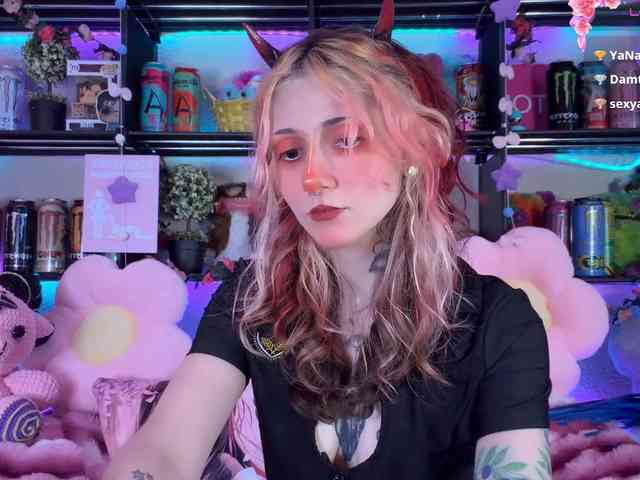 Devil-Baby webcam