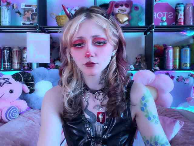 Devil-Baby webcam