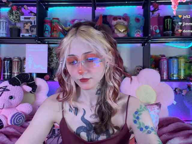 Devil-Baby webcam