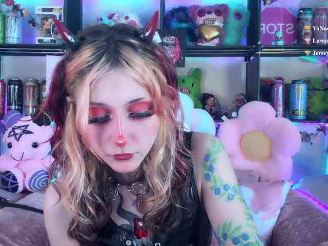Devil-Baby webcam