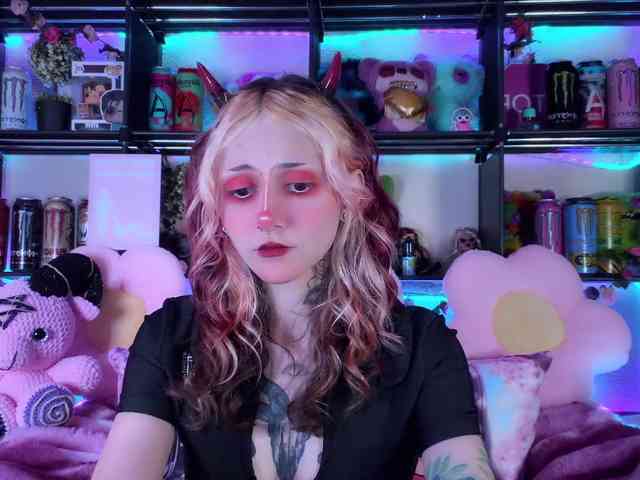 Devil-Baby webcam
